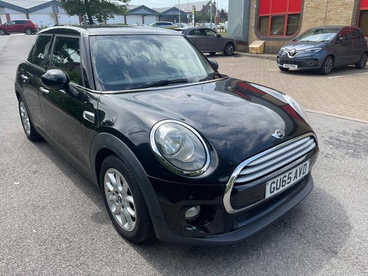 MINI Hatch 1.5 Cooper D Euro 6 (s/s) 5dr
