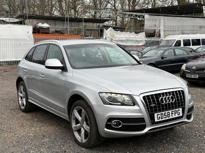 Audi Q5 3.2 FSI V6 SE S Tronic Quattro Euro 5 5dr