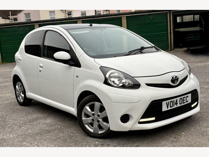 Toyota AYGO 1.0 VVT-i Move Euro 5 5dr