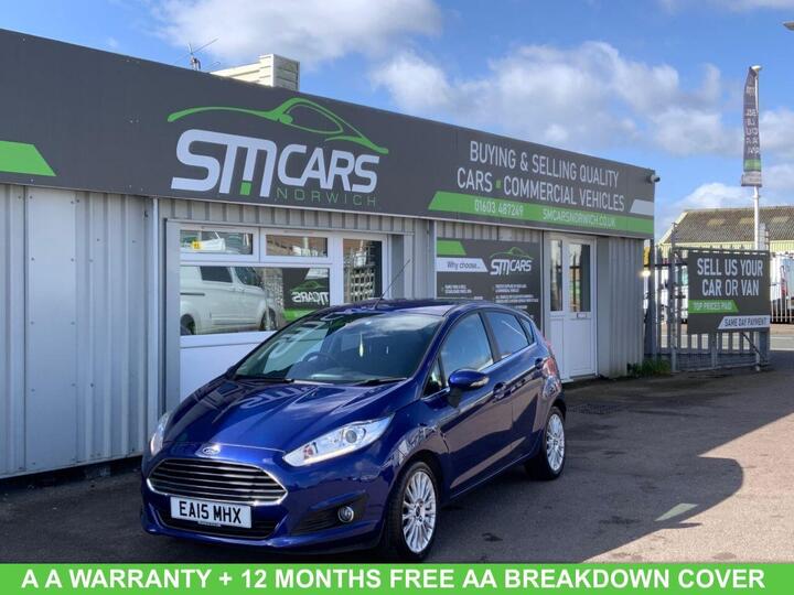 Ford FIESTA 1.5 TDCi Titanium Euro 5 5dr