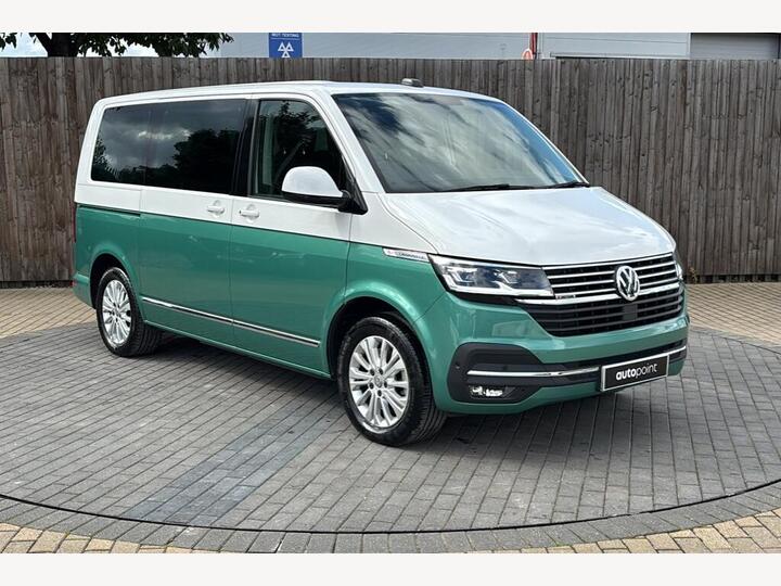 Volkswagen CARAVELLE 2.0 BiTDI Executive DSG 4Motion Euro 6 (s/s) 5dr Volkswagen CARAVELLE 2.0 BiTDI Executive DSG 4Motion Euro 6 (s/s) 5dr