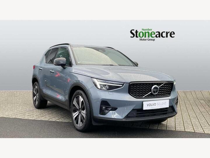 Volvo XC40 1.5h T5 Recharge 10.7kWh Ultimate Dark Auto Euro 6 (s/s) 5dr