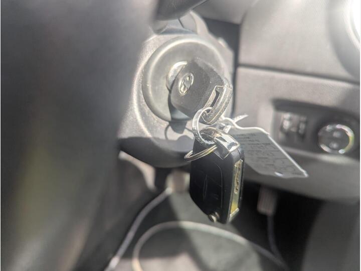 Vauxhall Corsa 1.2 16V Excite Euro 5 3dr (A/C)