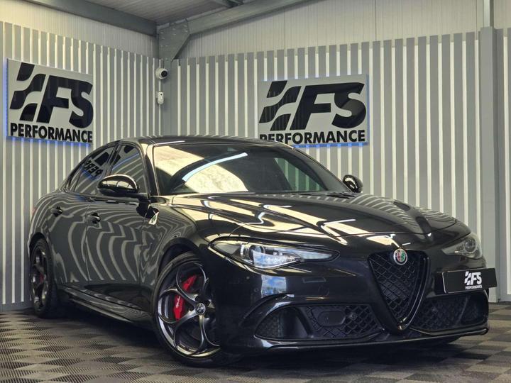 Alfa Romeo Giulia 2.9 V6 Bi-Turbo Quadrifoglio Auto Euro 6 (s/s) 4dr