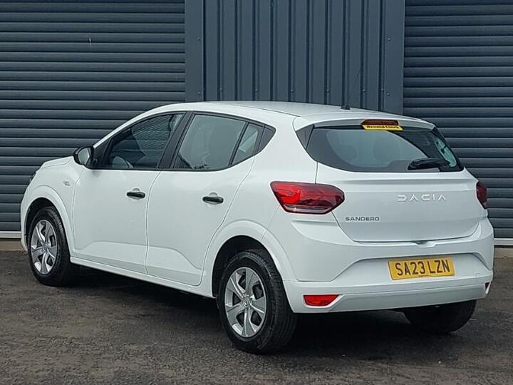 Dacia Sandero 1.0 TCe Essential Euro 6 (s/s) 5dr