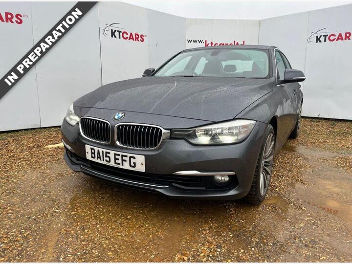 BMW 3 SERIES 2.0 330i Luxury Auto Euro 6 (s/s) 4dr