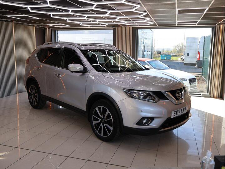 Nissan X-TRAIL 1.6 DCi N-Vision Euro 6 (s/s) 5dr Nissan X-TRAIL 1.6 DCi N-Vision Euro 6 (s/s) 5dr