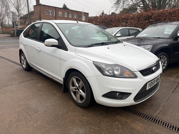 Ford Focus 1.6 Zetec 5dr