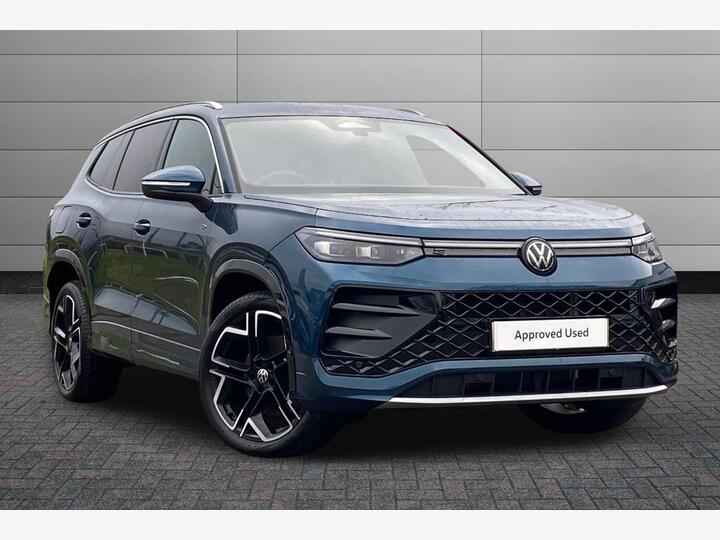 Volkswagen Tayron 1.5 TSI EHybrid 19.7kWh R-Line DSG Euro 6 (s/s) 5dr Volkswagen Tayron 1.5 TSI EHybrid 19.7kWh R-Line DSG Euro 6 (s/s) 5dr