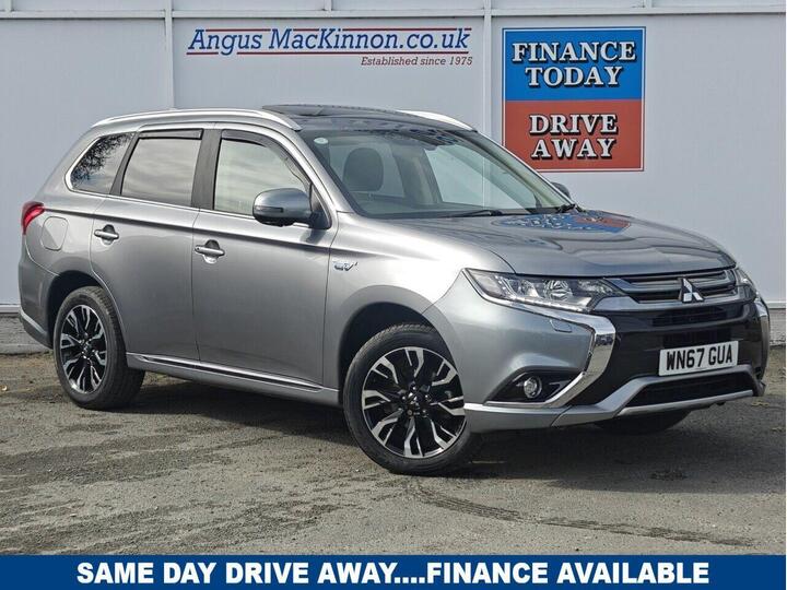 Mitsubishi OUTLANDER 2.0h 12kWh 4h CVT 4WD Euro 6 (s/s) 5dr Mitsubishi OUTLANDER 2.0h 12kWh 4h CVT 4WD Euro 6 (s/s) 5dr