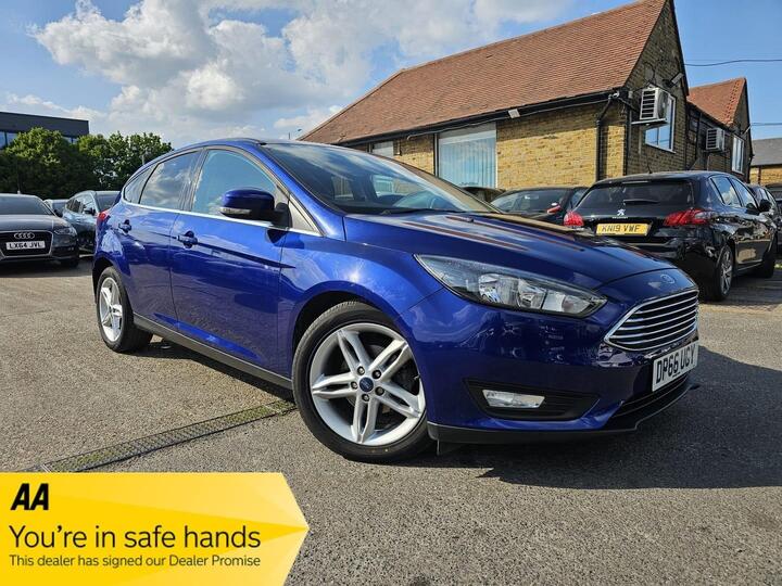 Ford Focus 1.0T EcoBoost Zetec Euro 6 (s/s) 5dr