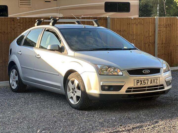 Ford Focus 1.6 Style 5dr