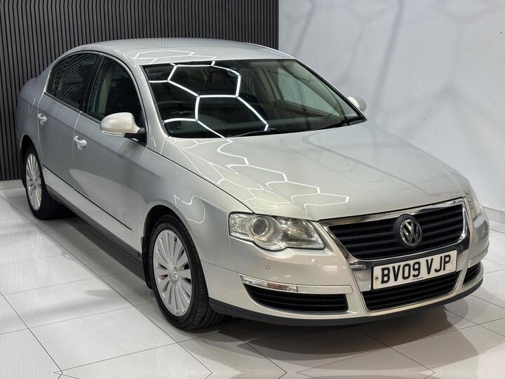 Volkswagen Passat 2.0 TDI Highline DSG Euro 5 4dr