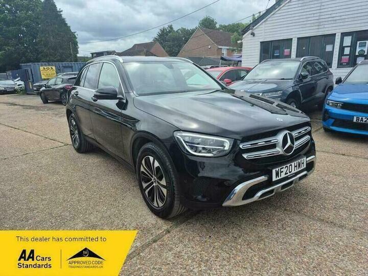 Mercedes-Benz C Class 2.0 GLC300 MHEV Sport G-Tronic+ 4MATIC Euro 6 (s/s) 5dr Mercedes-Benz C Class 2.0 GLC300 MHEV Sport G-Tronic+ 4MATIC Euro 6 (s/s) 5dr