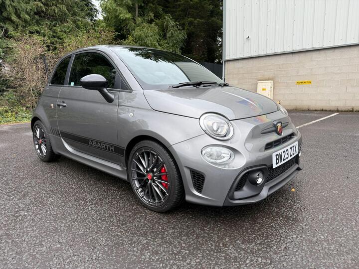 Abarth 695 1.4 T-Jet Competizione Auto Euro 6 3dr