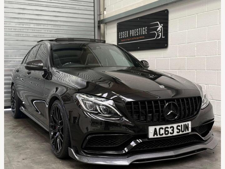 Mercedes-Benz C-CLASS 4.0 C63 V8 BiTurbo AMG S (Premium) SpdS MCT Euro 6 (s/s) 4dr Mercedes-Benz C-CLASS 4.0 C63 V8 BiTurbo AMG S (Premium) SpdS MCT Euro 6 (s/s) 4dr