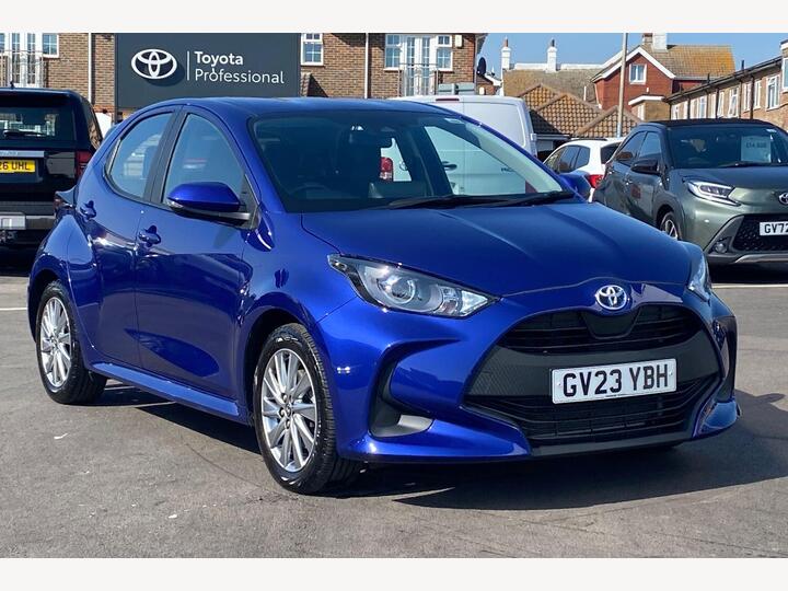 Toyota Yaris 1.5 VVT-h Icon E-CVT Euro 6 (s/s) 5dr