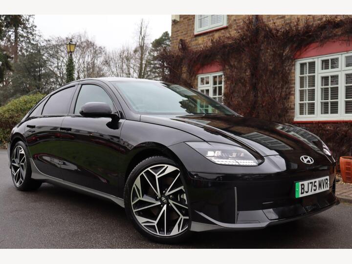 Hyundai IONIQ 6 77.4kWh Ultimate Auto 4dr Hyundai IONIQ 6 77.4kWh Ultimate Auto 4dr