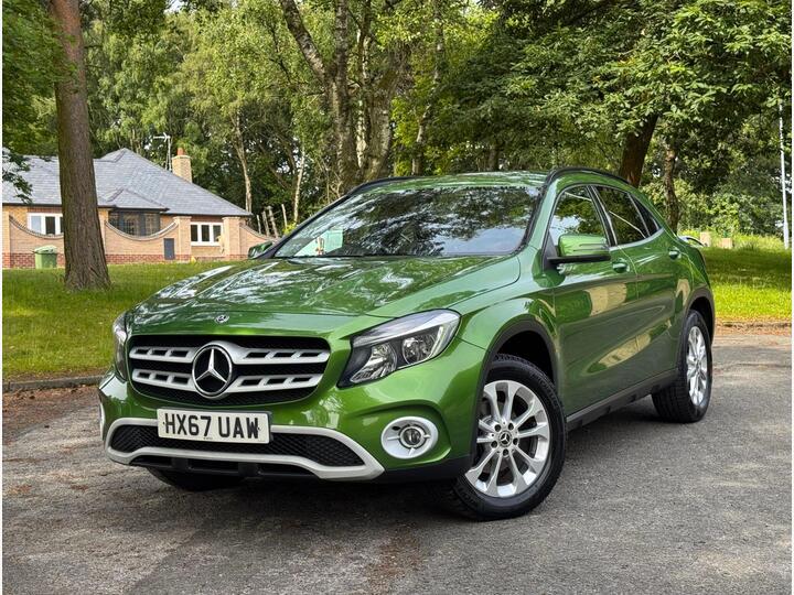 Mercedes-Benz GLA 2.1 GLA200d SE Euro 6 (s/s) 5dr Mercedes-Benz GLA 2.1 GLA200d SE Euro 6 (s/s) 5dr