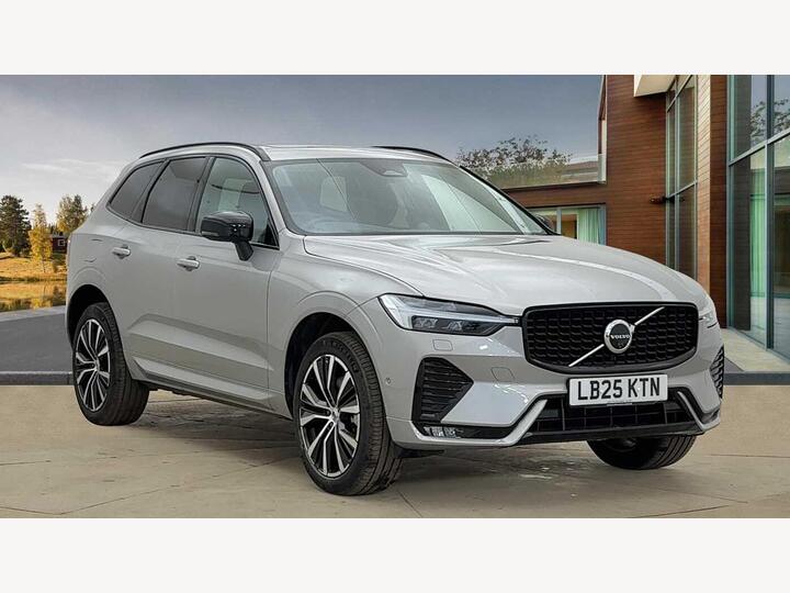 Volvo XC60 2.0 B5 MHEV Ultra Dark Auto AWD Euro 6 (s/s) 5dr
