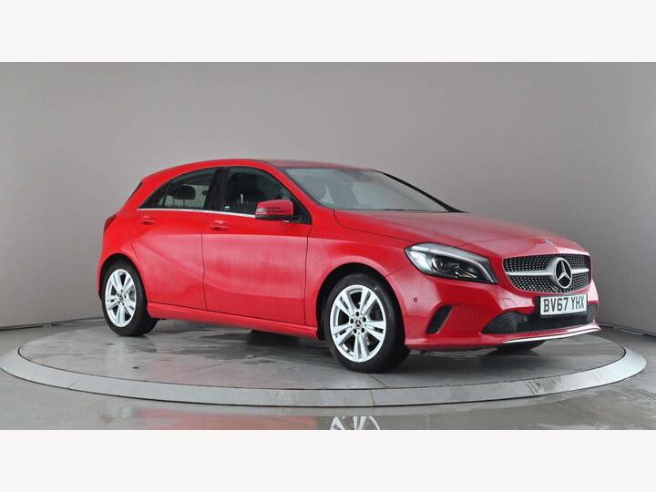 Mercedes-Benz A Class 1.5 A180d Sport (Premium) 7G-DCT Euro 6 (s/s) 5dr Mercedes-Benz A Class 1.5 A180d Sport (Premium) 7G-DCT Euro 6 (s/s) 5dr