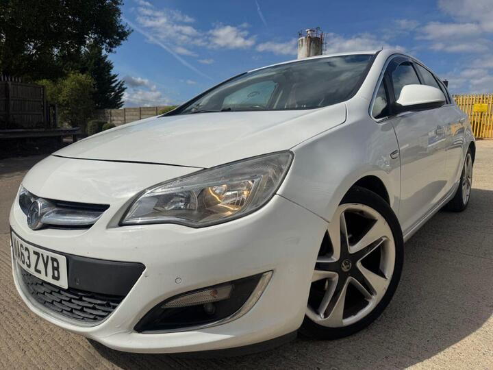 Vauxhall ASTRA 1.6 16v Limited Edition Euro 5 5dr Vauxhall ASTRA 1.6 16v Limited Edition Euro 5 5dr