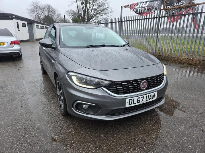 Fiat Tipo 1.4 MPI Lounge Euro 6 5dr