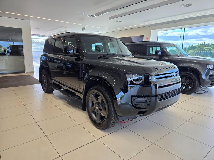 Land Rover Defender 110 3.0 D250 MHEV X-Dynamic SE Auto 4WD Euro 6 (s/s) 5dr
