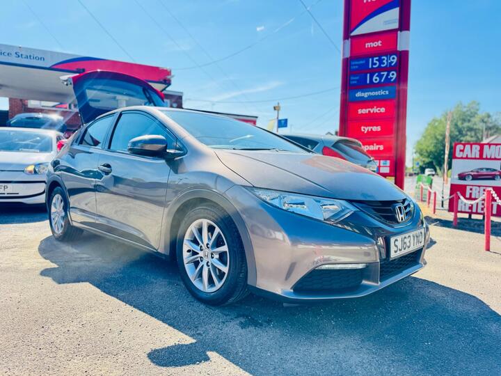 Honda Civic 1.4 I-VTEC SE-T Euro 5 (s/s) 5dr