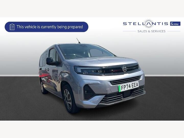 Vauxhall Combo Life Electric 52kWh Design XL MPV Auto 5dr (11kW Charger)