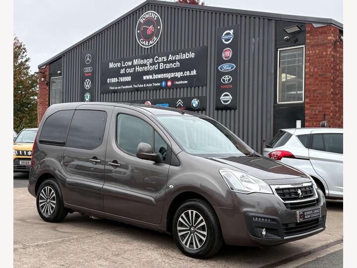 Peugeot HORIZON Partner SE 1.6 WAV (3 Seats) Peugeot HORIZON Partner SE 1.6 WAV (3 Seats)