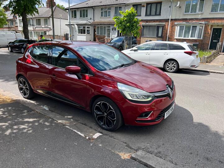 Renault Clio 1.5 DCi Dynamique S Nav EDC Euro 6 (s/s) 5dr Renault Clio 1.5 DCi Dynamique S Nav EDC Euro 6 (s/s) 5dr