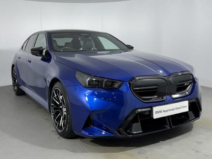 BMW M5 4.4 22.1kWh Steptronic XDrive Euro 6 (s/s) 4dr