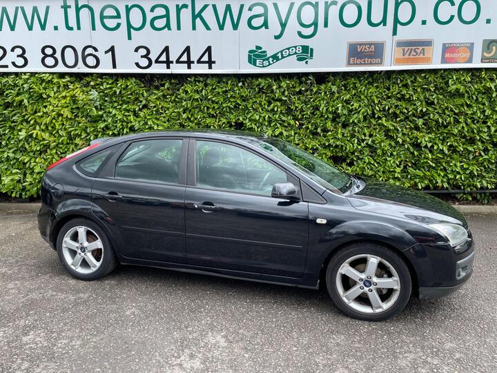 Ford Focus 1.6 Zetec Climate 5dr