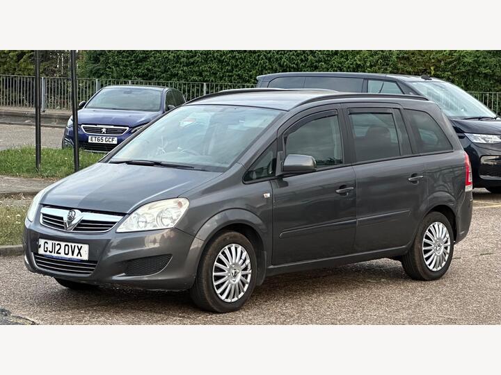 Vauxhall Zafira 1.8 16V Exclusiv Euro 5 5dr Vauxhall Zafira 1.8 16V Exclusiv Euro 5 5dr