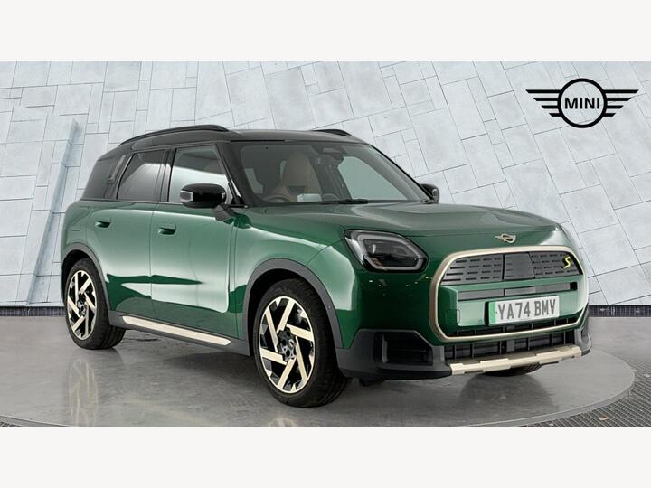 MINI Countryman SE 66.5kWh Exclusive Auto ALL4 5dr