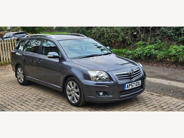 Toyota Avensis 2.0 D-4D TR 5dr