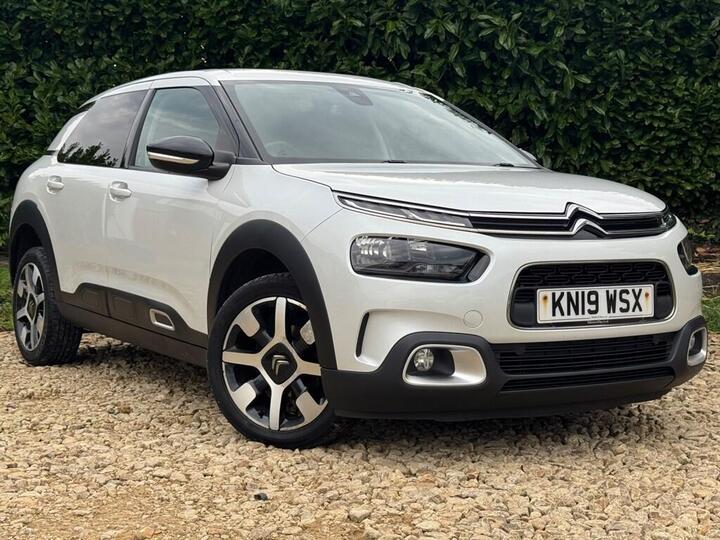 Citroen C4 Cactus 1.2 PureTech GPF Flair Euro 6 (s/s) 5dr Citroen C4 Cactus 1.2 PureTech GPF Flair Euro 6 (s/s) 5dr