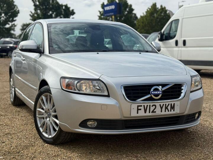 Volvo S40 2.0 SE Lux Edition Euro 5 4dr