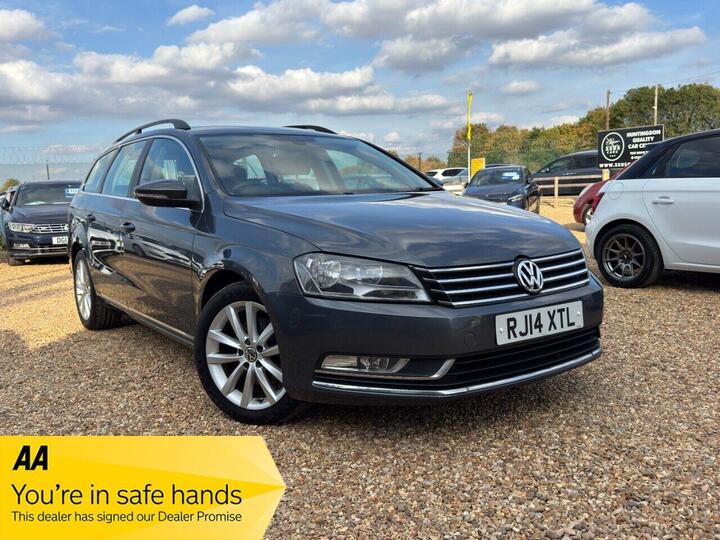 Volkswagen PASSAT 2.0 TDI BlueMotion Tech Executive Euro 5 (s/s) 5dr