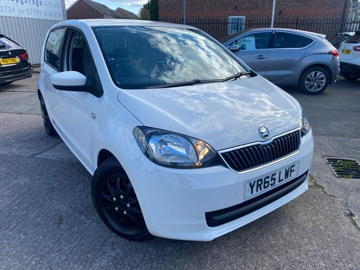 Skoda Citigo 1.0 MPI GreenTech SE Euro 5 (s/s) 5dr Skoda Citigo 1.0 MPI GreenTech SE Euro 5 (s/s) 5dr