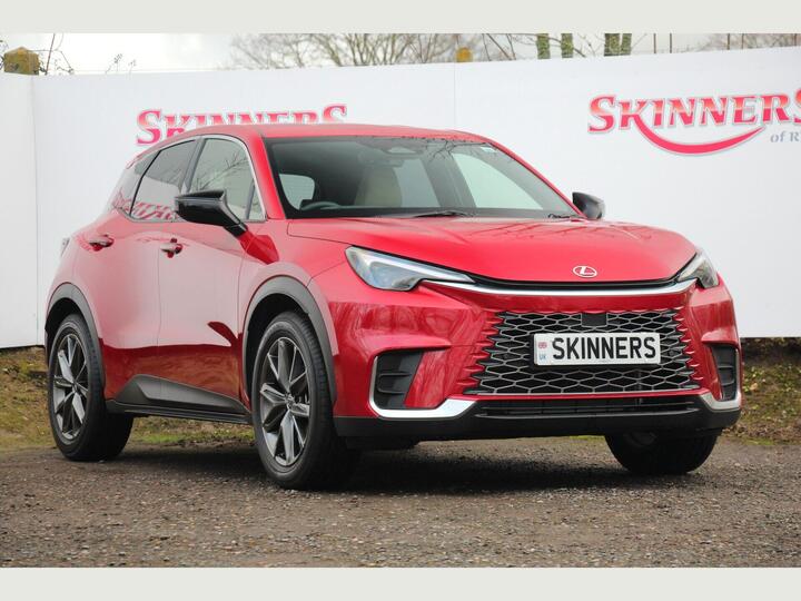 Lexus LBX 1.5 VVT-iE Premium Plus E-CVT Euro 6 (s/s) 5dr