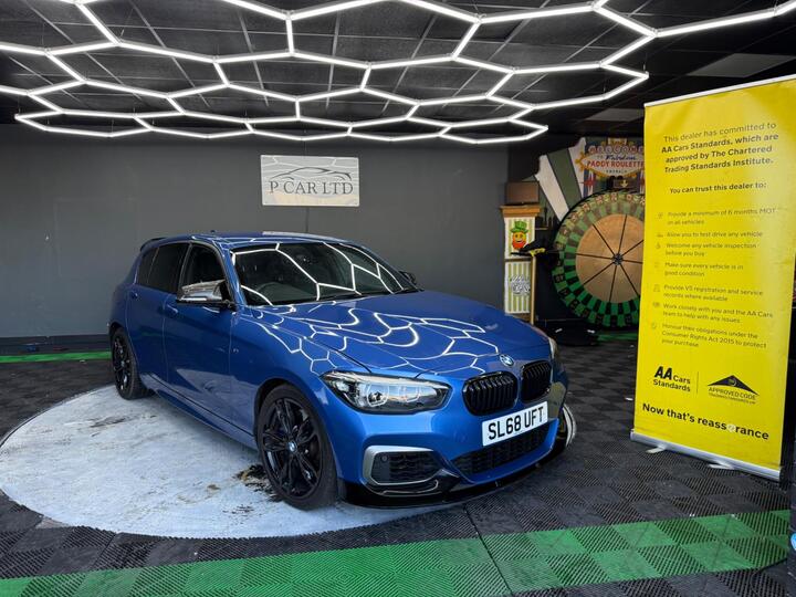 BMW 1 Series 3.0 M140i Shadow Edition Auto Euro 6 (s/s) 5dr BMW 1 Series 3.0 M140i Shadow Edition Auto Euro 6 (s/s) 5dr