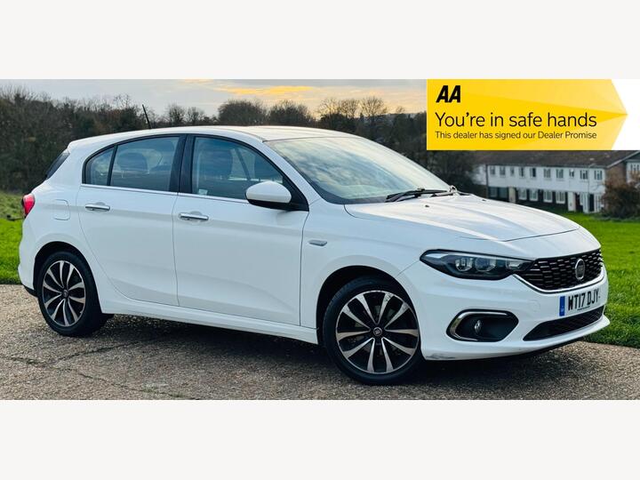 Fiat Tipo 1.4 MPI Lounge Euro 6 5dr