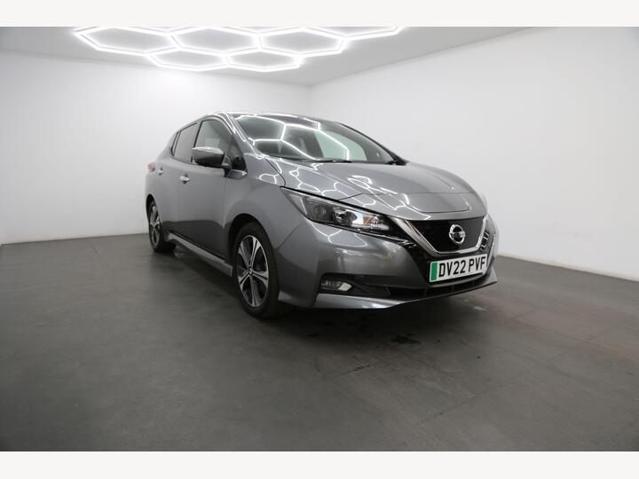 Nissan Leaf 40kWh N-Connecta Auto 5dr Nissan Leaf 40kWh N-Connecta Auto 5dr