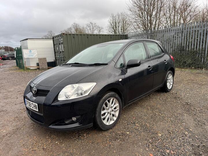 Toyota Auris 1.6 VVT-i TR 5dr
