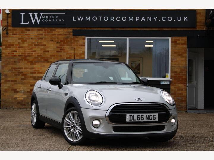 MINI Hatch 1.5 Cooper D Euro 6 (s/s) 5dr