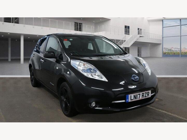 Nissan Leaf 30kWh Black Edition Auto 5dr