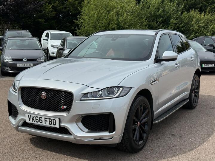 Jaguar F-PACE 3.0 D300 V6 S Auto AWD Euro 6 (s/s) 5dr