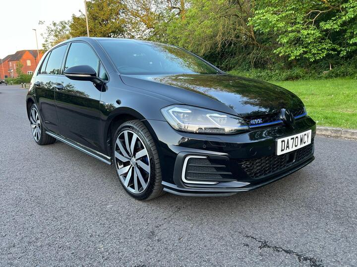 Volkswagen Golf 1.4 TSI 8.7kWh GTE Advance DSG Euro 6 (s/s) 5dr